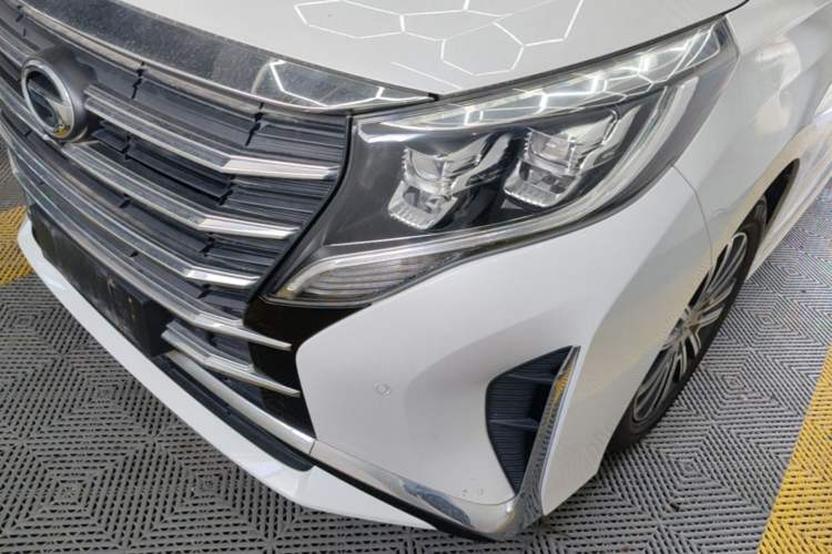 Used GAC Trumpchi M8 2021 Lingxiu Series 390T Ultimate Edition Left Front Headlight