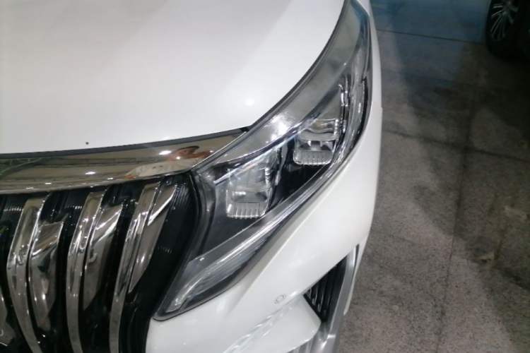 Used GAC Trumpchi M8 2021 Master Series 390T Ultimate Edition Left Front Headlight