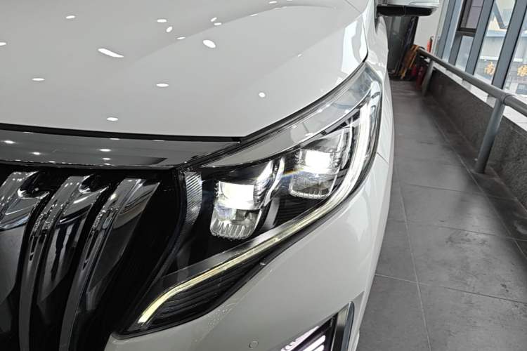 Used GAC Trumpchi M8 2021 Lingxiu Series 390T Deluxe Edition Left Front Headlight