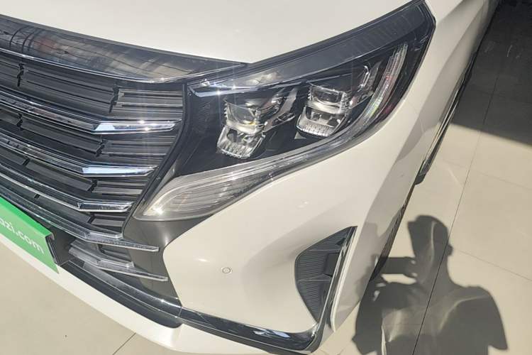 Used GAC Trumpchi M8 2021 Lingxiu Series 390T Ultimate Edition Left Front Headlight