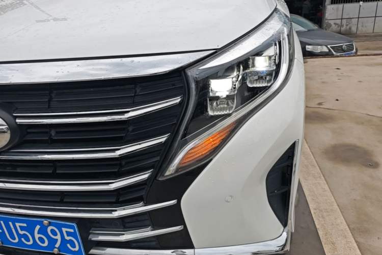 Used GAC Trumpchi M8 2021 Lingxiu Series 390T Ultimate Edition Left Front Headlight