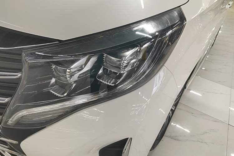 Used GAC Trumpchi M8 2021 Lingxiu Series 390T Ultimate Edition Left Front Headlight