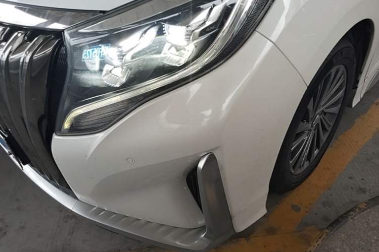 Used GAC Trumpchi M8 2021 Master Series 390T Ultimate Edition Left Front Headlight