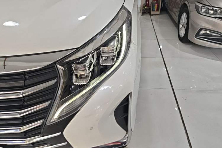 Used GAC Trumpchi M8 2021 Lingxiu Series 390T Ultimate Edition Left Front Headlight