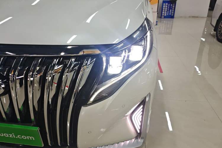 Used GAC Trumpchi M8 2021 Lingxiu Series 390T Ultimate Edition Left Front Headlight