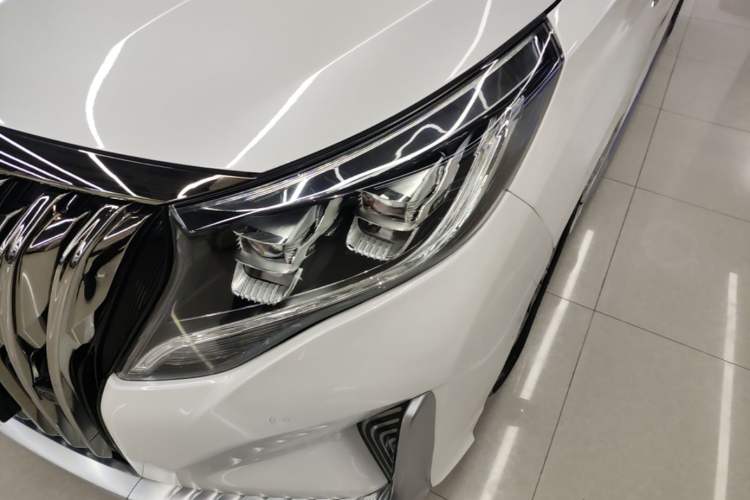 Used GAC Trumpchi M8 2021 Master Series 390T Ultimate Edition Left Front Headlight