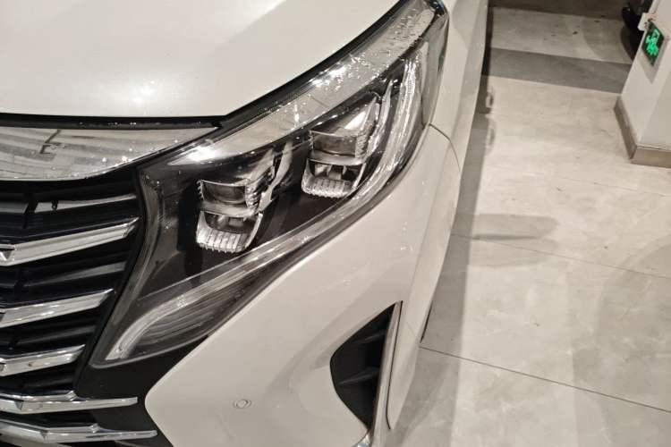 Used GAC Trumpchi M8 2021 Lingxiu Series 390T Ultimate Edition Left Front Headlight