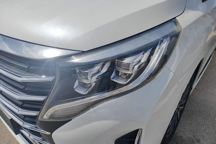Used GAC Trumpchi M8 2021 Lingxiu Series 390T Ultimate Edition Left Front Headlight