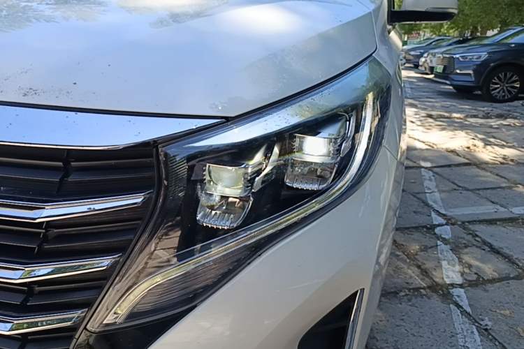 Used GAC Trumpchi M8 2021 Lingxiu Series 390T Deluxe Edition Left Front Headlight