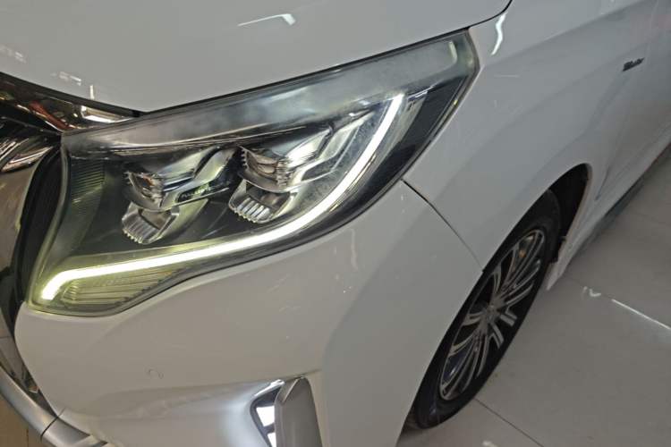 Used GAC Trumpchi M8 2021 Master Series 390T Prestige Edition Left Front Headlight