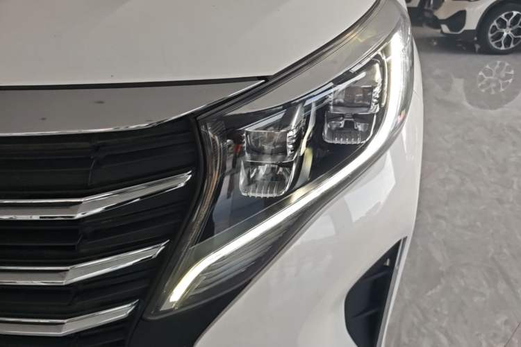 Used GAC Trumpchi M8 2021 Lingxiu Series 390T Luxury Edition Left Front Headlight