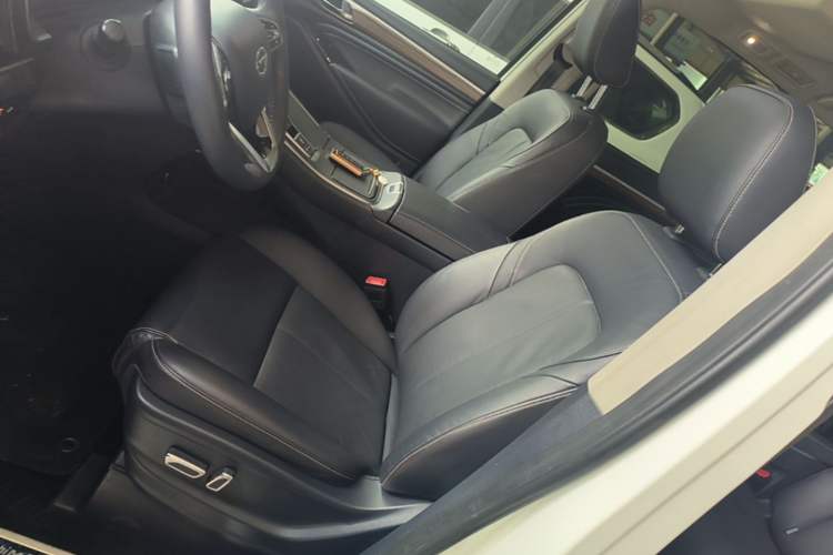 Used GAC Trumpchi M8 2021 Lingxiu Series 390T Deluxe Edition Left Front Seat