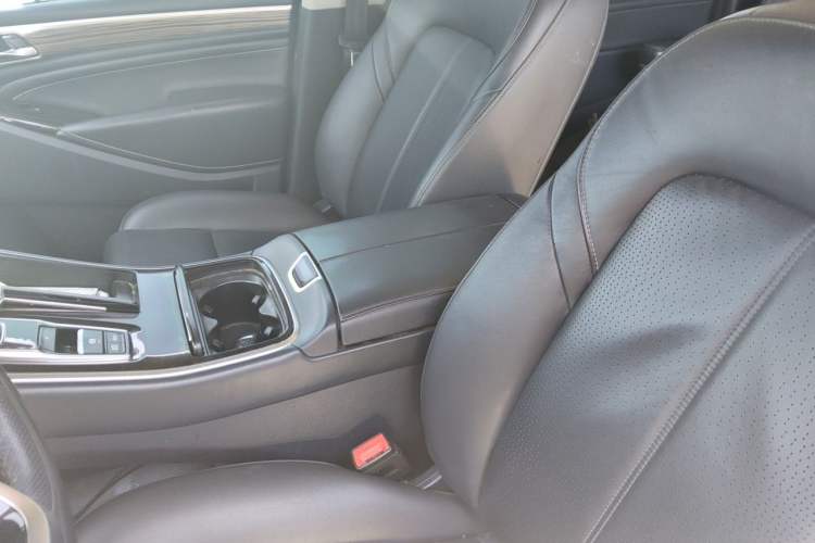 Used GAC Trumpchi M8 2021 Lingxiu Series 390T Deluxe Edition Left Front Seat