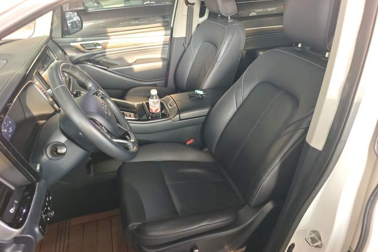 Used GAC Trumpchi M8 2021 Lingxiu Series 390T Deluxe Edition Left Front Seat