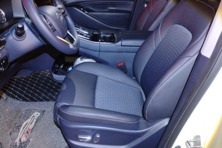 Used GAC Trumpchi M8 2021 Lingxiu Series 390T Luxury Edition Left Front Seat