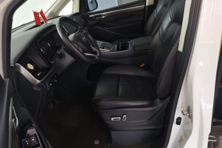 Used GAC Trumpchi M8 2021 Lingxiu Series 390T Deluxe Edition Left Front Seat
