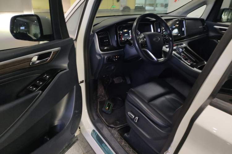 Used GAC Trumpchi M8 2021 Lingxiu Series 390T Deluxe Edition Left Front Seat