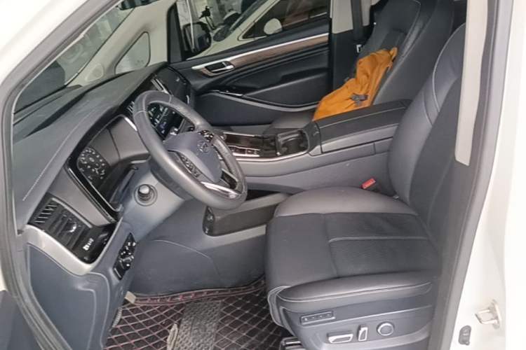 Used GAC Trumpchi M8 2021 Master Series 390T Ultimate Edition Left Front Seat