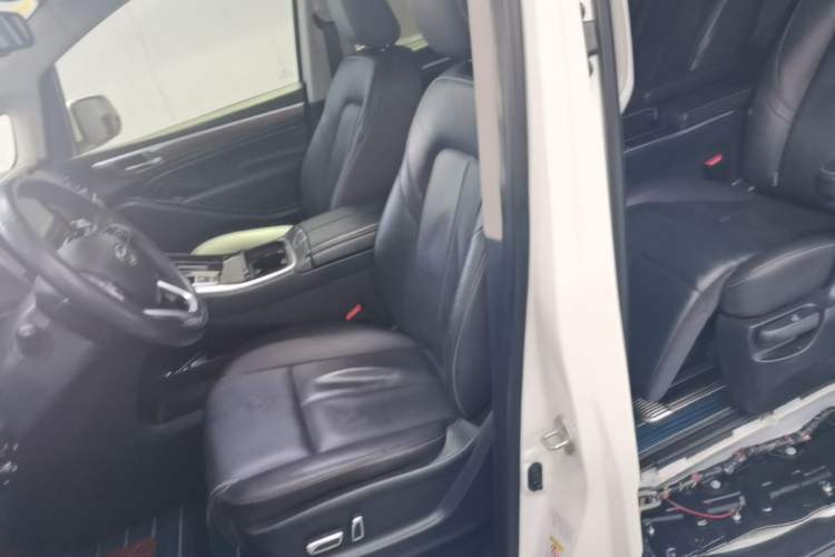 Used GAC Trumpchi M8 2021 Lingxiu Series 390T Deluxe Edition Left Front Seat