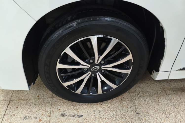 Used GAC Trumpchi M8 2021 Lingxiu Series 390T Deluxe Edition Left Front Wheel Hub