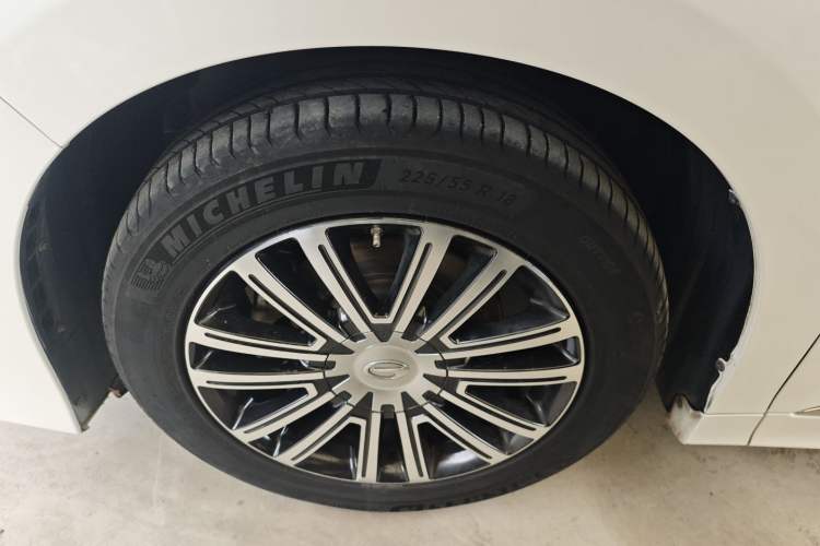 Used GAC Trumpchi M8 2021 Lingxiu Series 390T Deluxe Edition Left Front Wheel Hub