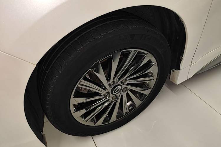 Used GAC Trumpchi M8 2021 Master Series 390T Ultimate Edition Left Front Wheel Hub