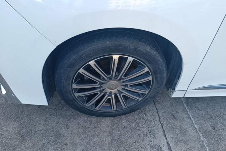 Used GAC Trumpchi M8 2021 Lingxiu Series 390T Deluxe Edition Left Front Wheel Hub