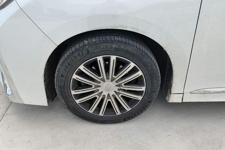 Used GAC Trumpchi M8 2021 Lingxiu Series 390T Ultimate Edition Left Front Wheel Hub