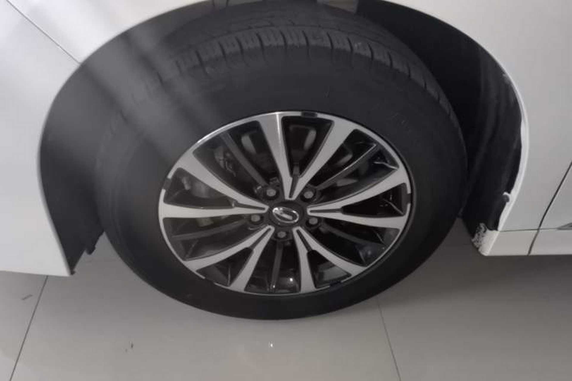Used GAC Trumpchi M8 2021 Lingxiu Series 390T Deluxe Edition Left Front Wheel Hub