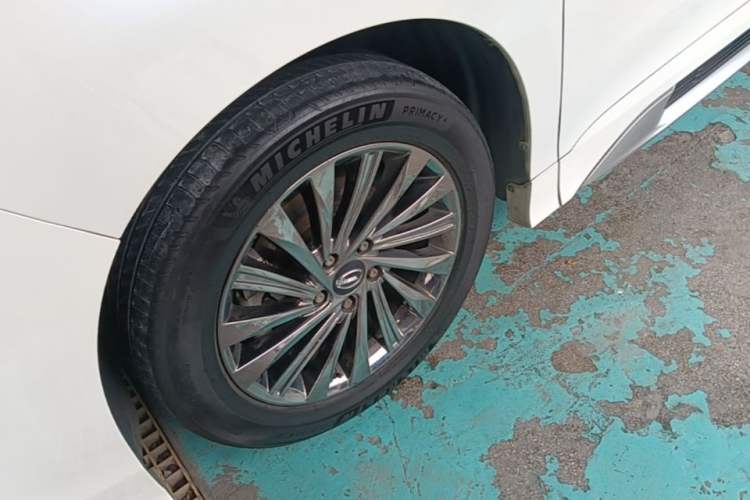 Used GAC Trumpchi M8 2021 Master Series 390T Ultimate Edition Left Front Wheel Hub