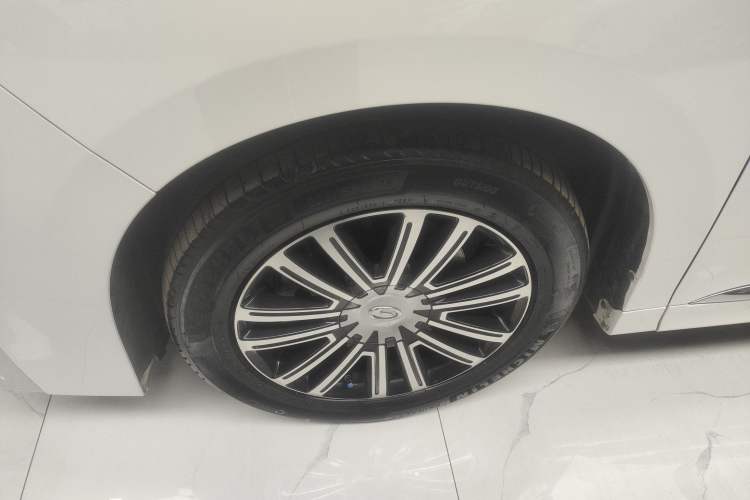 Used GAC Trumpchi M8 2021 Lingxiu Series 390T Deluxe Edition Left Front Wheel Hub