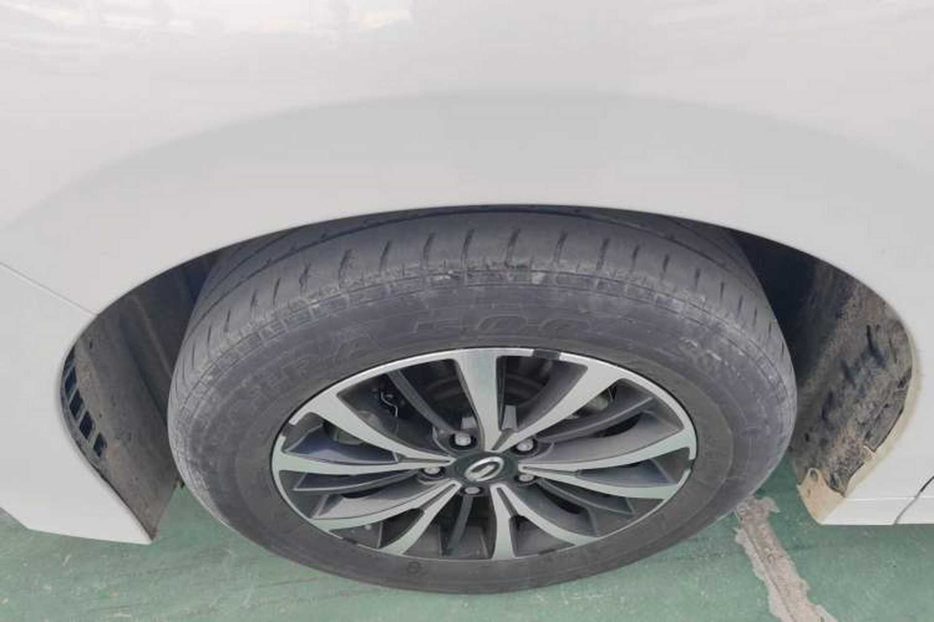 Used GAC Trumpchi M8 2021 Lingxiu Series 390T Deluxe Edition Left Front Wheel Hub