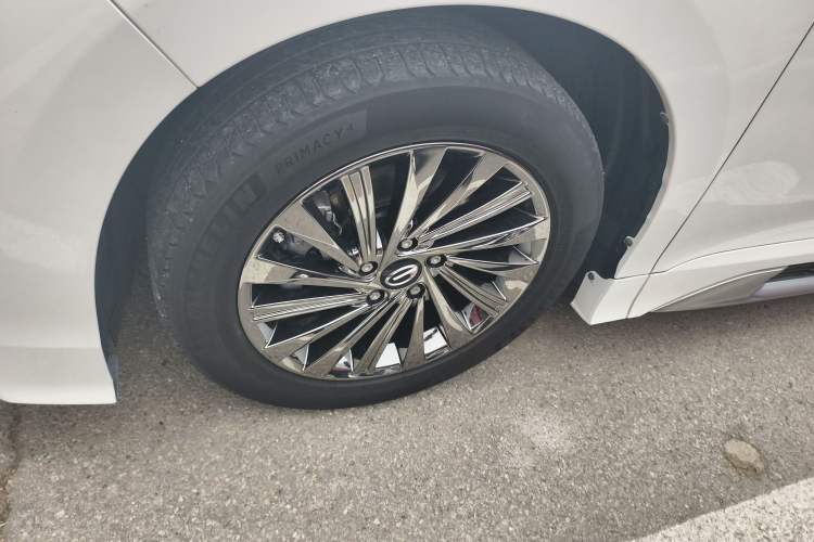 Used GAC Trumpchi M8 2021 Master Series 390T Ultimate Edition Left Front Wheel Hub