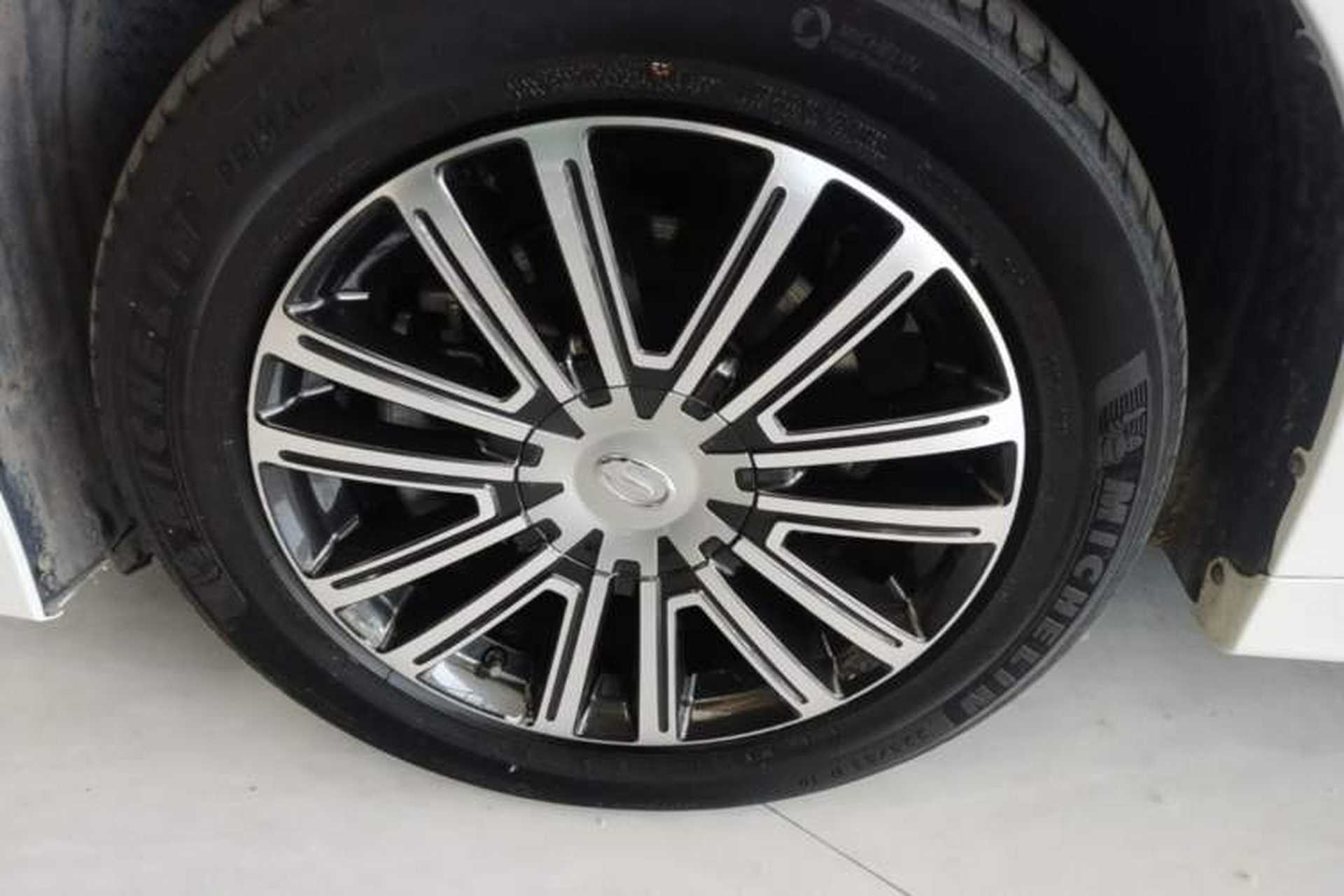 Used GAC Trumpchi M8 2021 Lingxiu Series 390T Ultimate Edition Left Front Wheel Hub