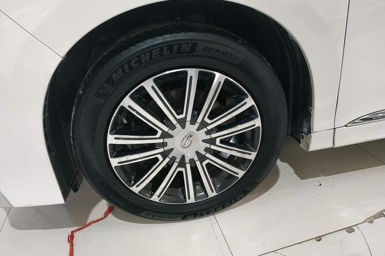 Used GAC Trumpchi M8 2021 Lingxiu Series 390T Ultimate Edition Left Front Wheel Hub