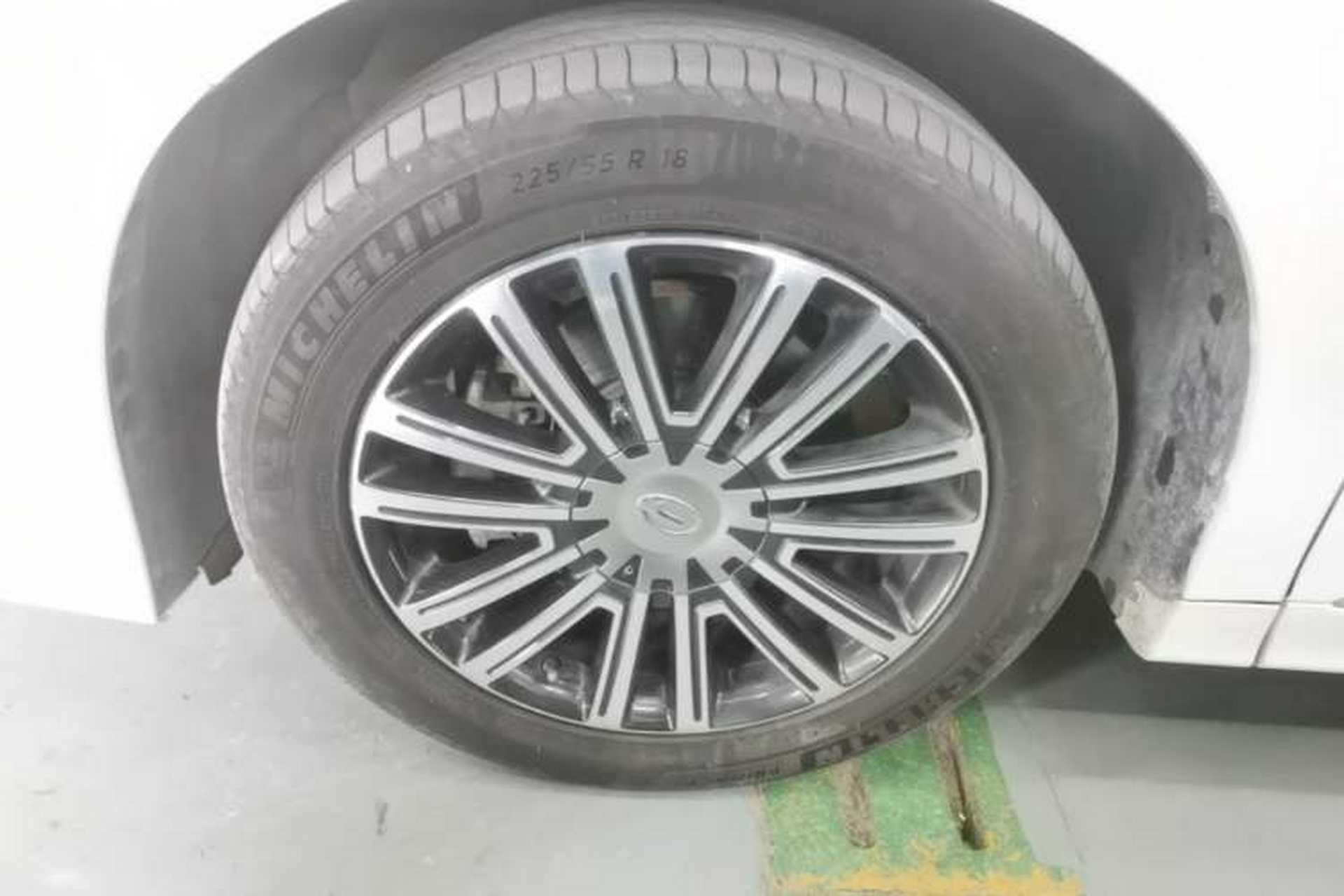 Used GAC Trumpchi M8 2021 Lingxiu Series 390T Ultimate Edition Left Front Wheel Hub