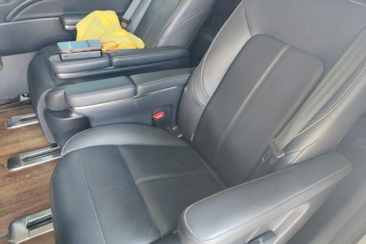 Used GAC Trumpchi M8 2021 Lingxiu Series 390T Deluxe Edition Left Rear Seat