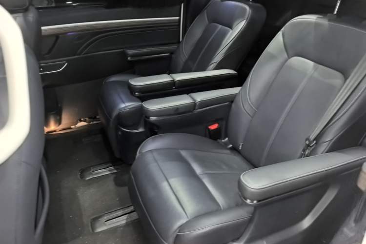 Used GAC Trumpchi M8 2021 Lingxiu Series 390T Ultimate Edition Left Rear Seat