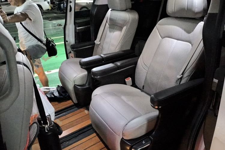 Used GAC Trumpchi M8 2021 Master Series 390T Prestige Edition Left Rear Seat
