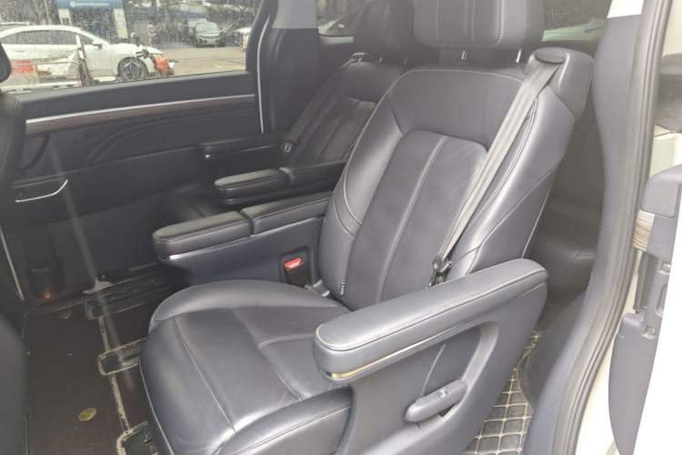 Used GAC Trumpchi M8 2021 Lingxiu Series 390T Deluxe Edition Left Rear Seat