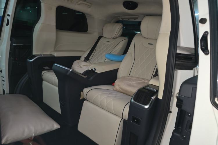 Used GAC Trumpchi M8 2021 Master Series 390T Four-Seat Glory Edition Left Rear Seat