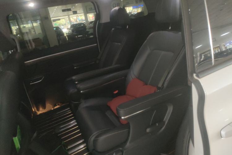 Used GAC Trumpchi M8 2021 Lingxiu Series 390T Deluxe Edition Left Rear Seat