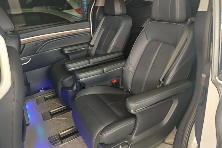 Used GAC Trumpchi M8 2021 Lingxiu Series 390T Ultimate Edition Left Rear Seat