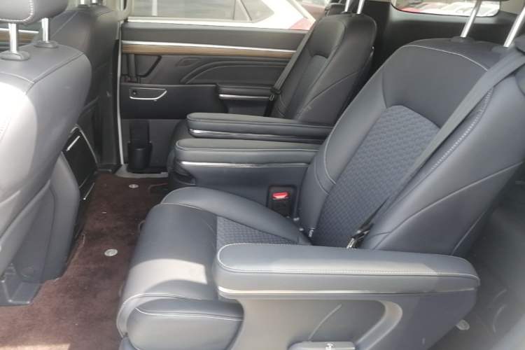 Used GAC Trumpchi M8 2021 Revised Version Lingxiu Series 390T Luxury Edition Left Rear Seat