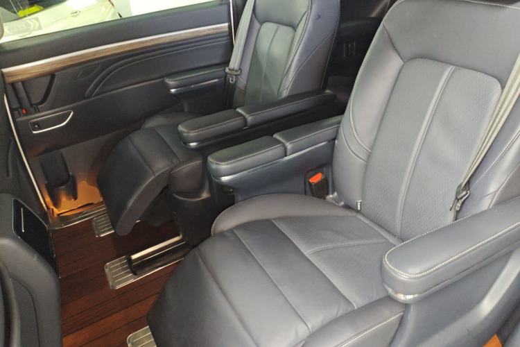 Used GAC Trumpchi M8 2021 Master Series 390T Ultimate Edition Left Rear Seat