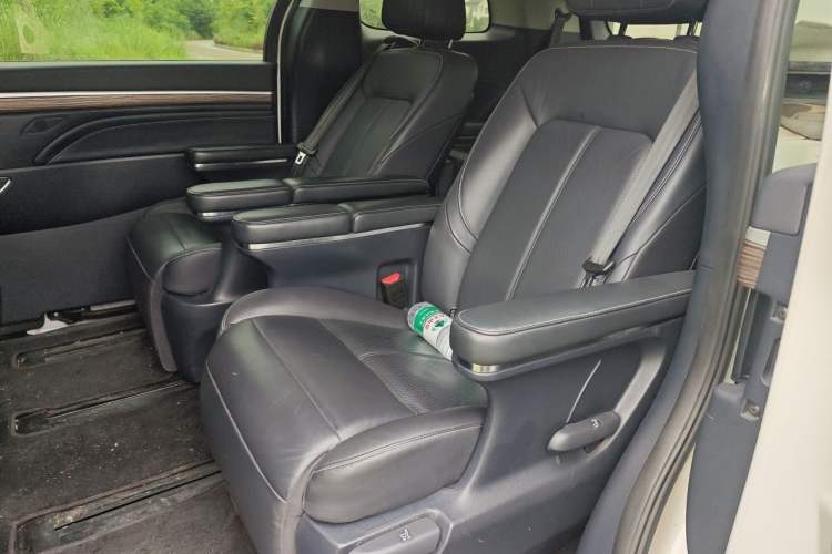 Used GAC Trumpchi M8 2021 Lingxiu Series 390T Deluxe Edition Left Rear Seat
