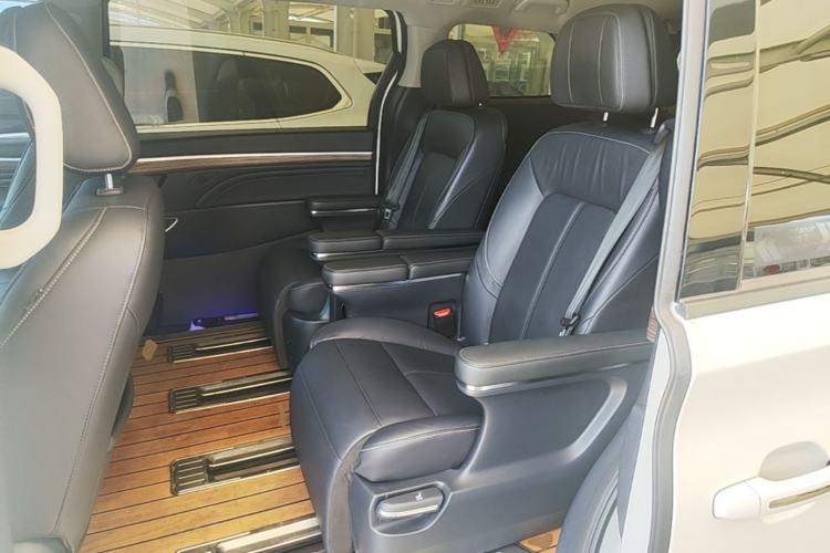 Used GAC Trumpchi M8 2021 Master Series 390T Ultimate Edition Left Rear Seat