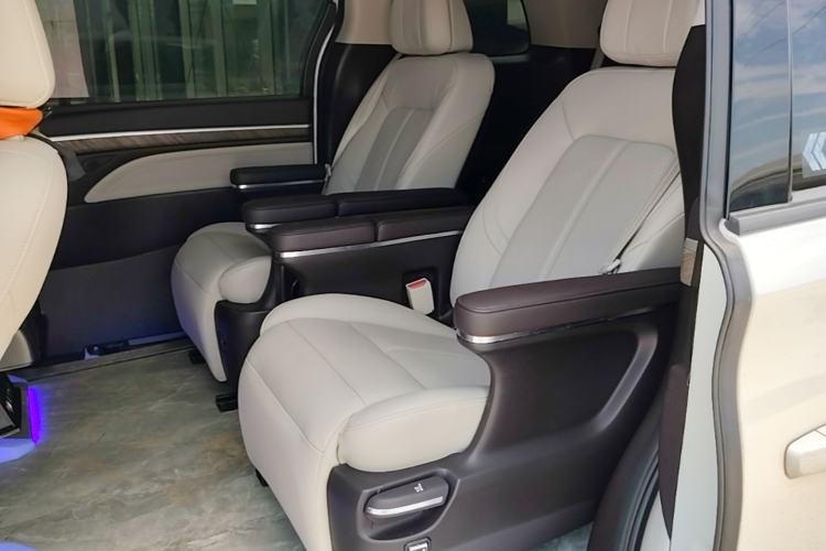 Used GAC Trumpchi M8 2021 Lingxiu Series 390T Ultimate Edition Left Rear Seat