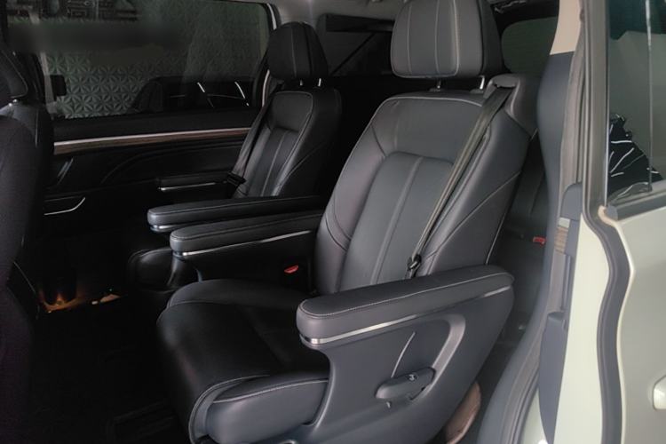 Used GAC Trumpchi M8 2021 Lingxiu Series 390T Deluxe Edition Left Rear Seat