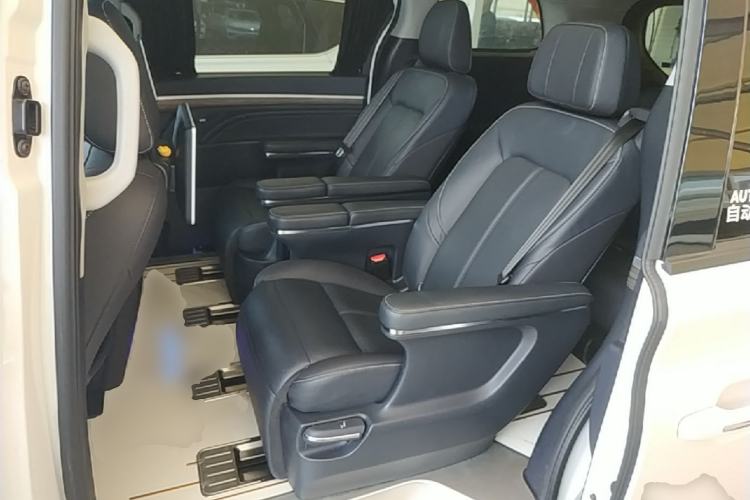 Used GAC Trumpchi M8 2021 Lingxiu Series 390T Flagship Edition Left Rear Seat